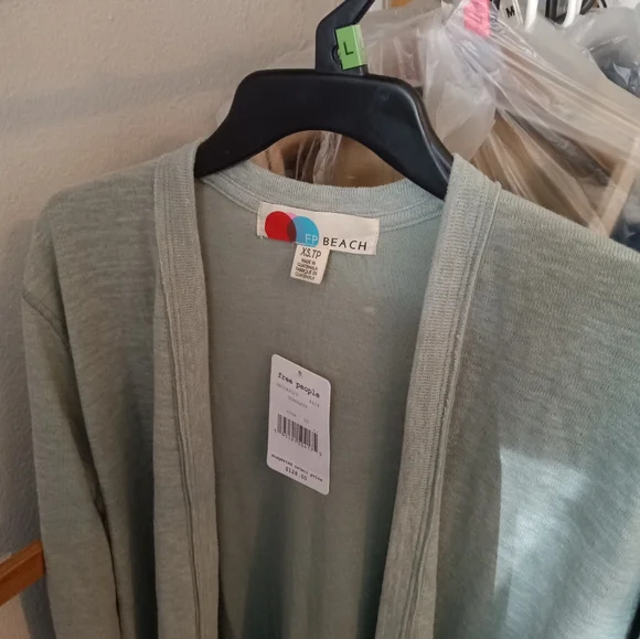 NWT Free People Beach Collection in Seagrass - Picture 5 of 9